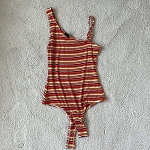 Target, multicolored